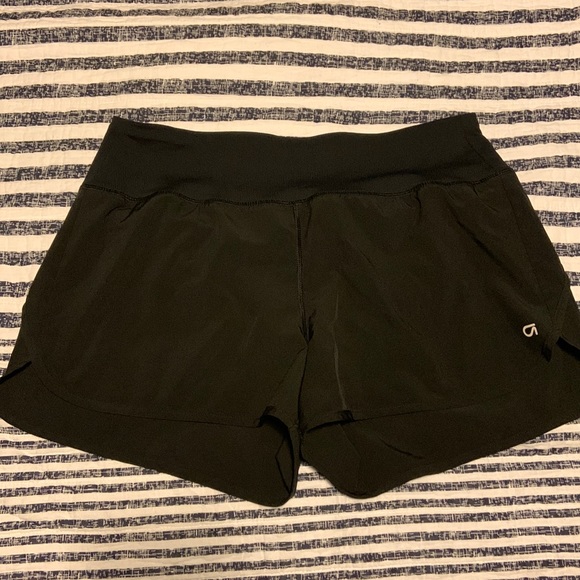 Gap fit running shorts- black - Picture 1 of 4